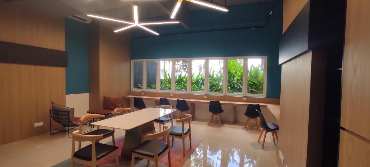 Infinite Seaview With Penang Bridge Suite With Sunrise Up To 11 Person Bayan Lepas Exterior foto