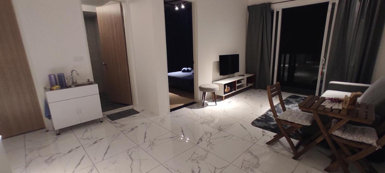 Infinite Seaview With Penang Bridge Suite With Sunrise Up To 11 Person Bayan Lepas Exterior foto